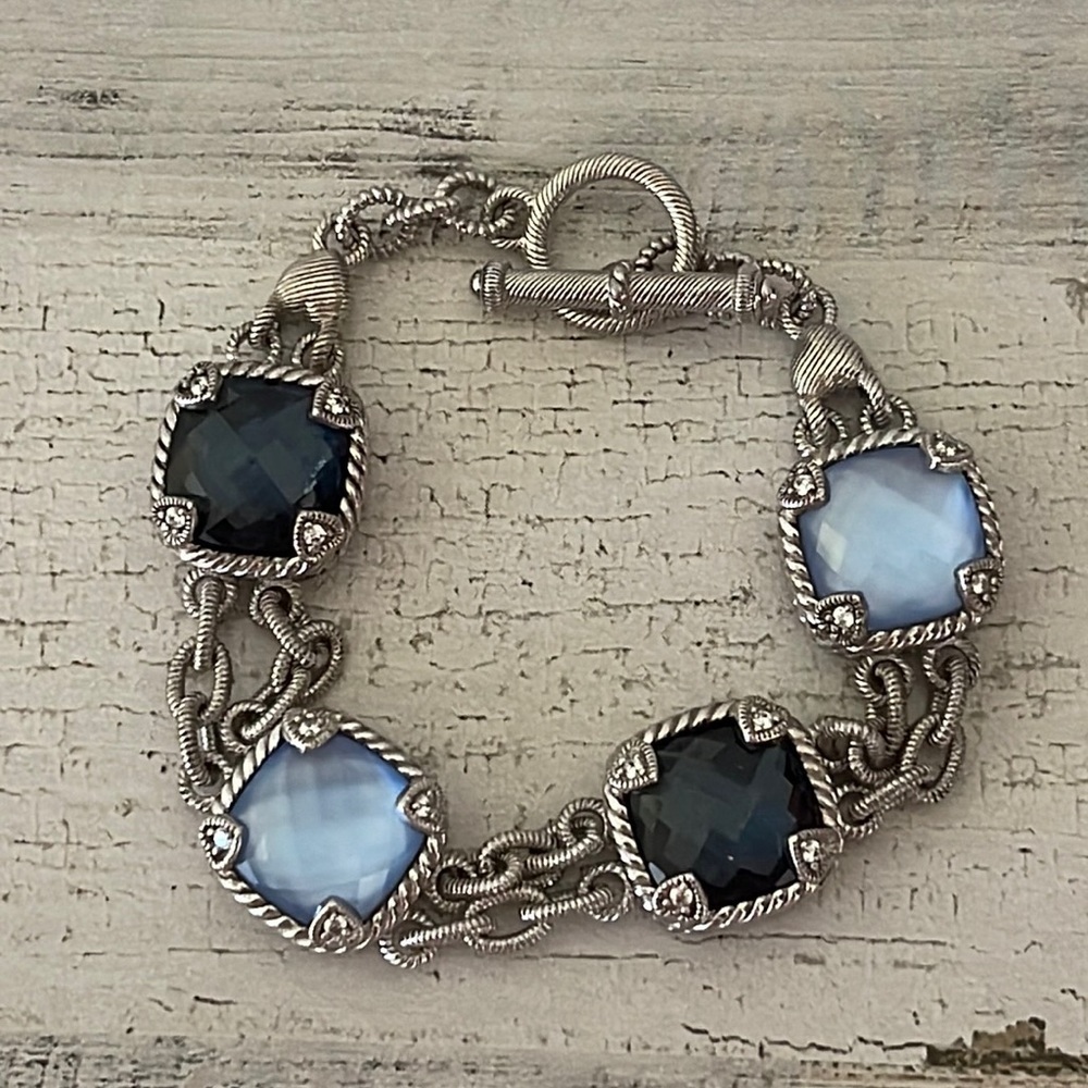 Judith Ripka Sterling Silver Hematite Blue Quartz Doublet Toggle Bracelet - Picture 2 of 8